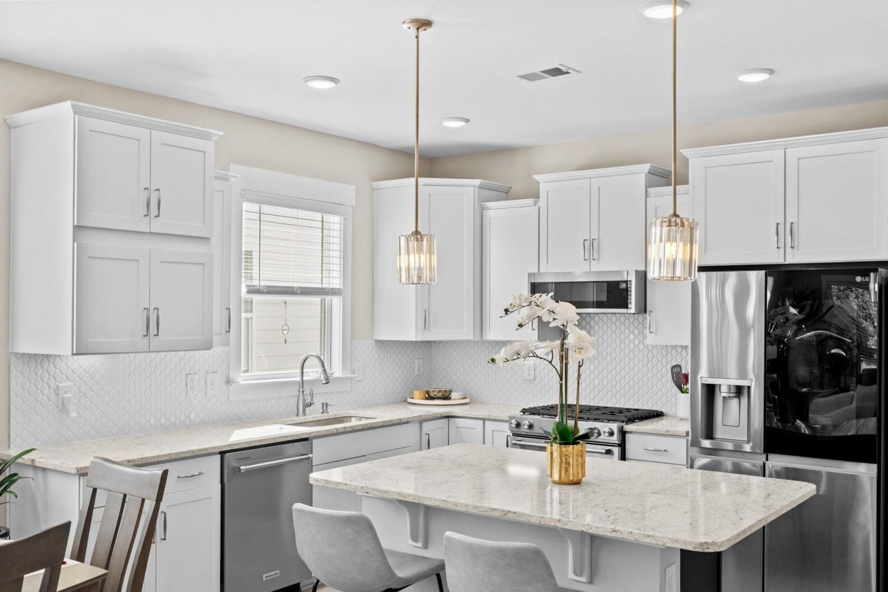 1026 Eugenio St. Photo 15