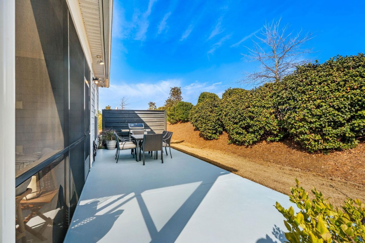 1026 Eugenio St. Photo 24