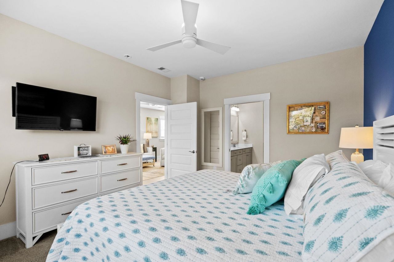 1026 Eugenio St. Photo 30