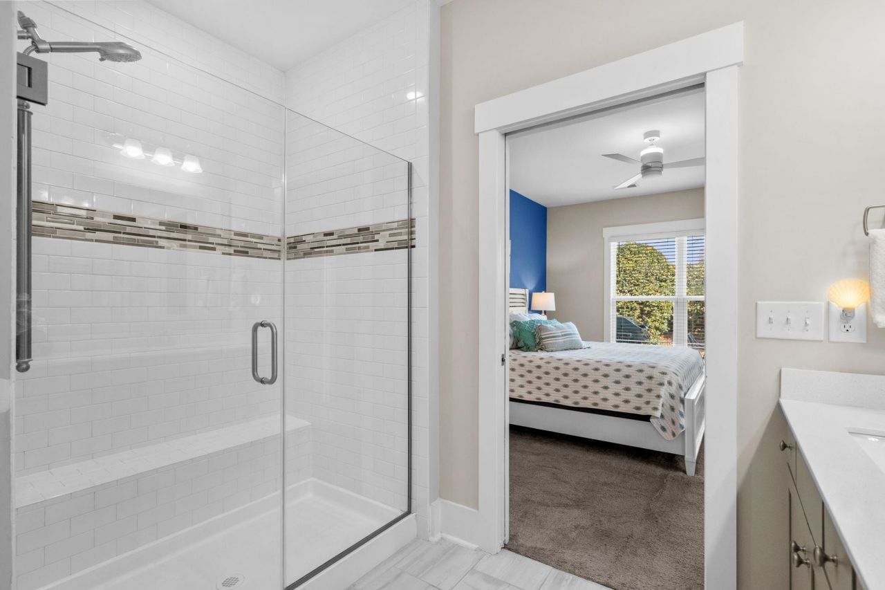 1026 Eugenio St. Photo 32