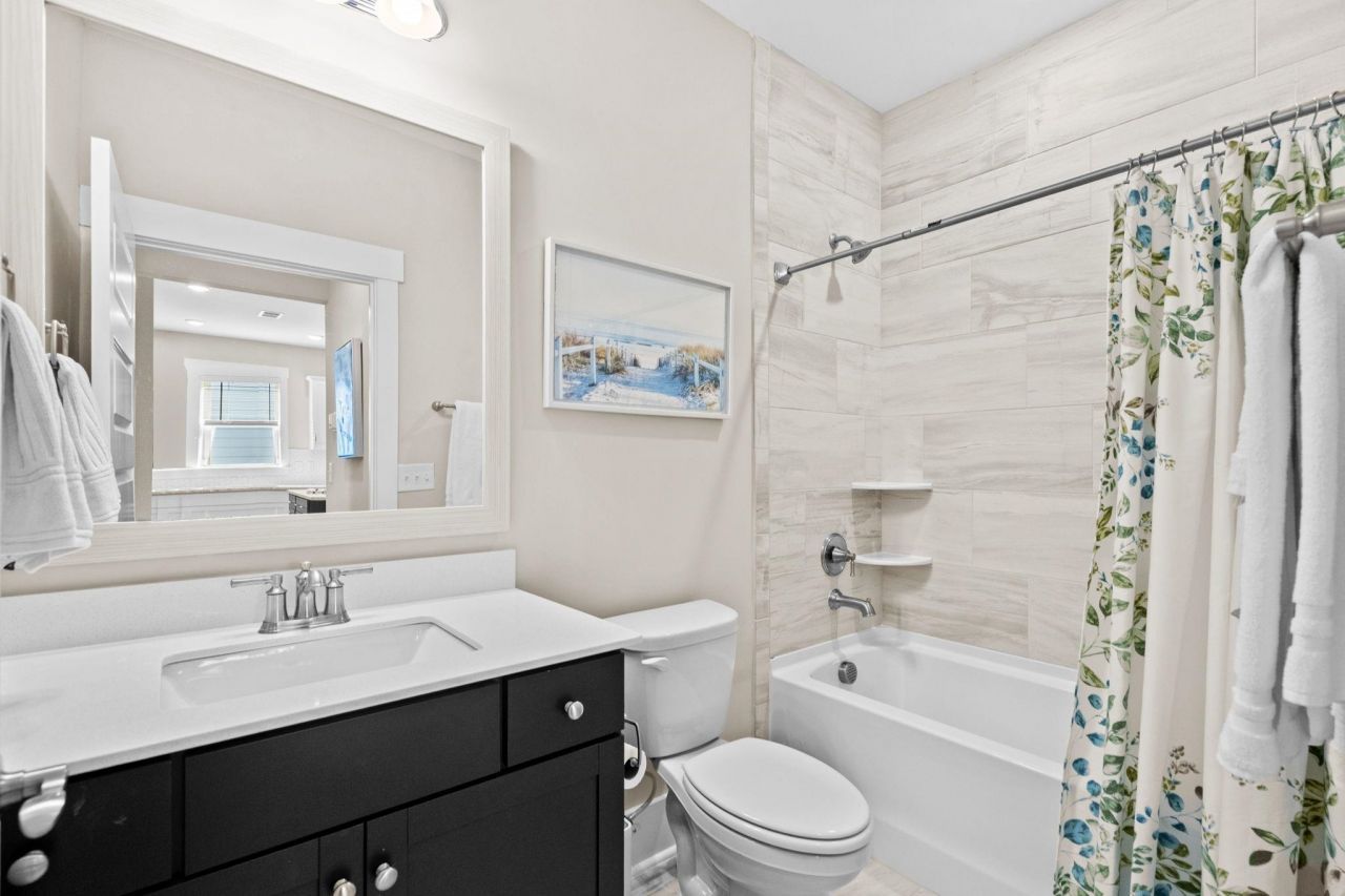 1026 Eugenio St. Photo 36