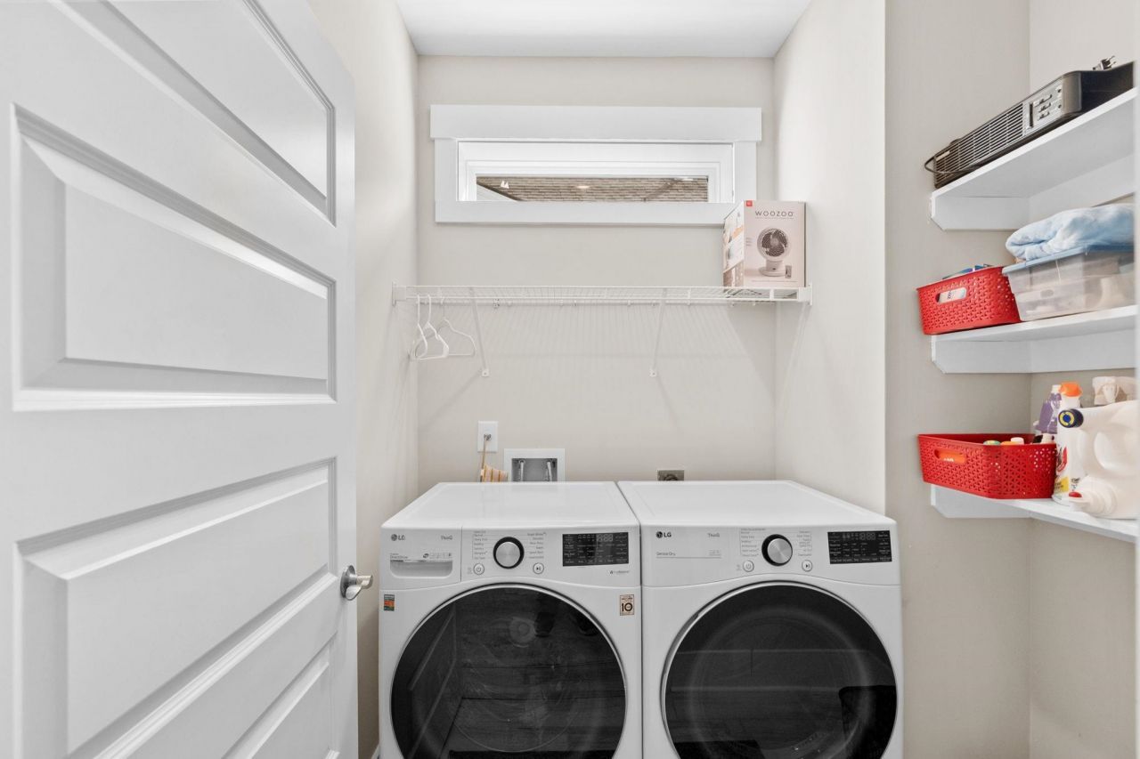 1026 Eugenio St. Photo 38