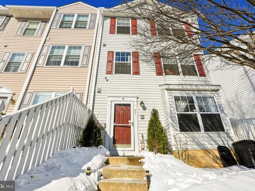 27 Royalty Circle, Owings Mills, MD 21117 Main Photo
