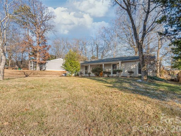 6230 Dwightware Boulevard, Charlotte, NC 28227