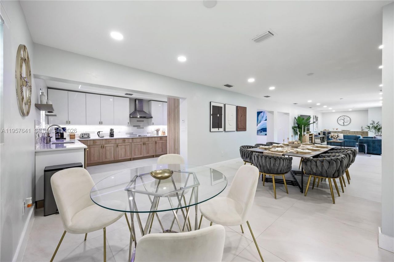 2532 SE 13th St, Pompano Beach, FL 33062 Photo