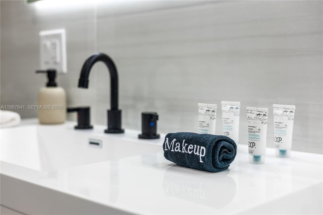 2532 SE 13th St, Pompano Beach, FL 33062 Photo