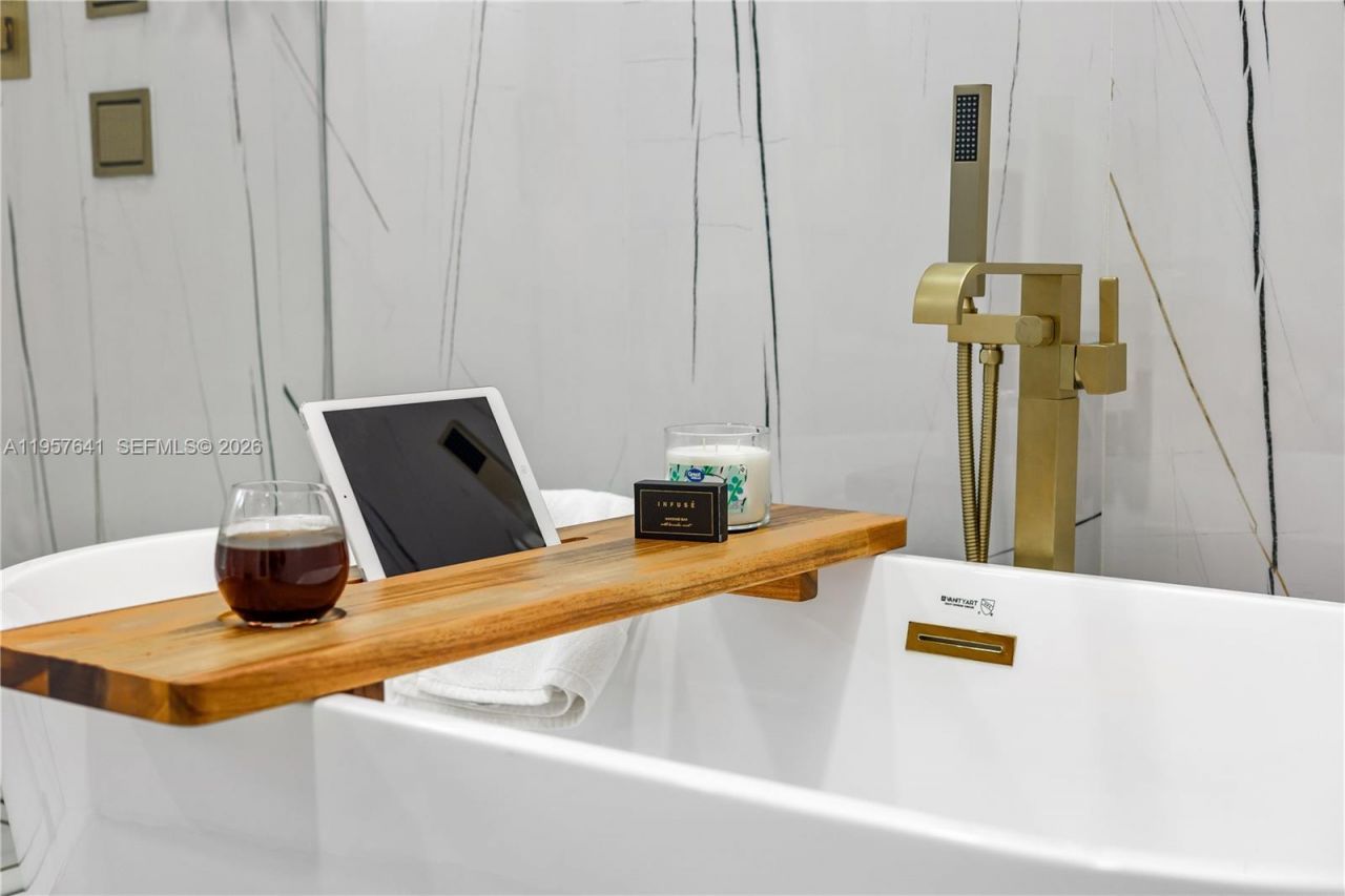 2532 SE 13th St, Pompano Beach, FL 33062 Photo