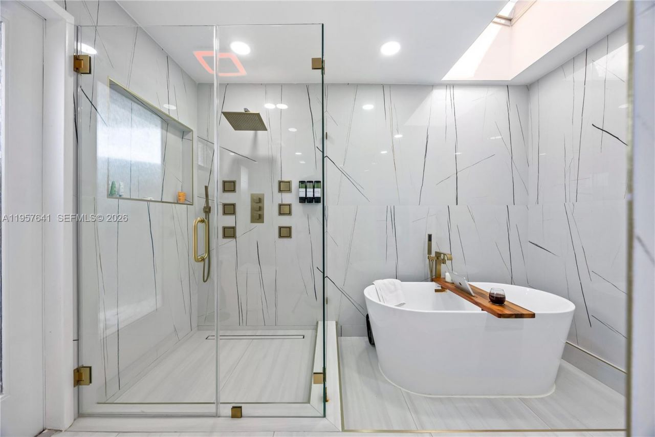 2532 SE 13th St, Pompano Beach, FL 33062 Photo