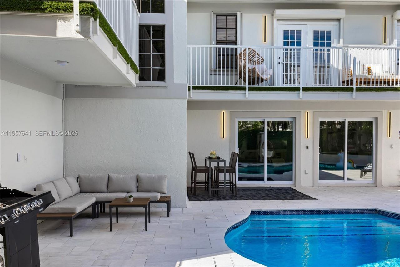 2532 SE 13th St, Pompano Beach, FL 33062 Photo