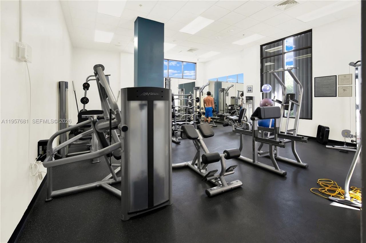 100 S Bayview Dr, Unit 1222, Sunny Isles Beach, FL 33160 Photo