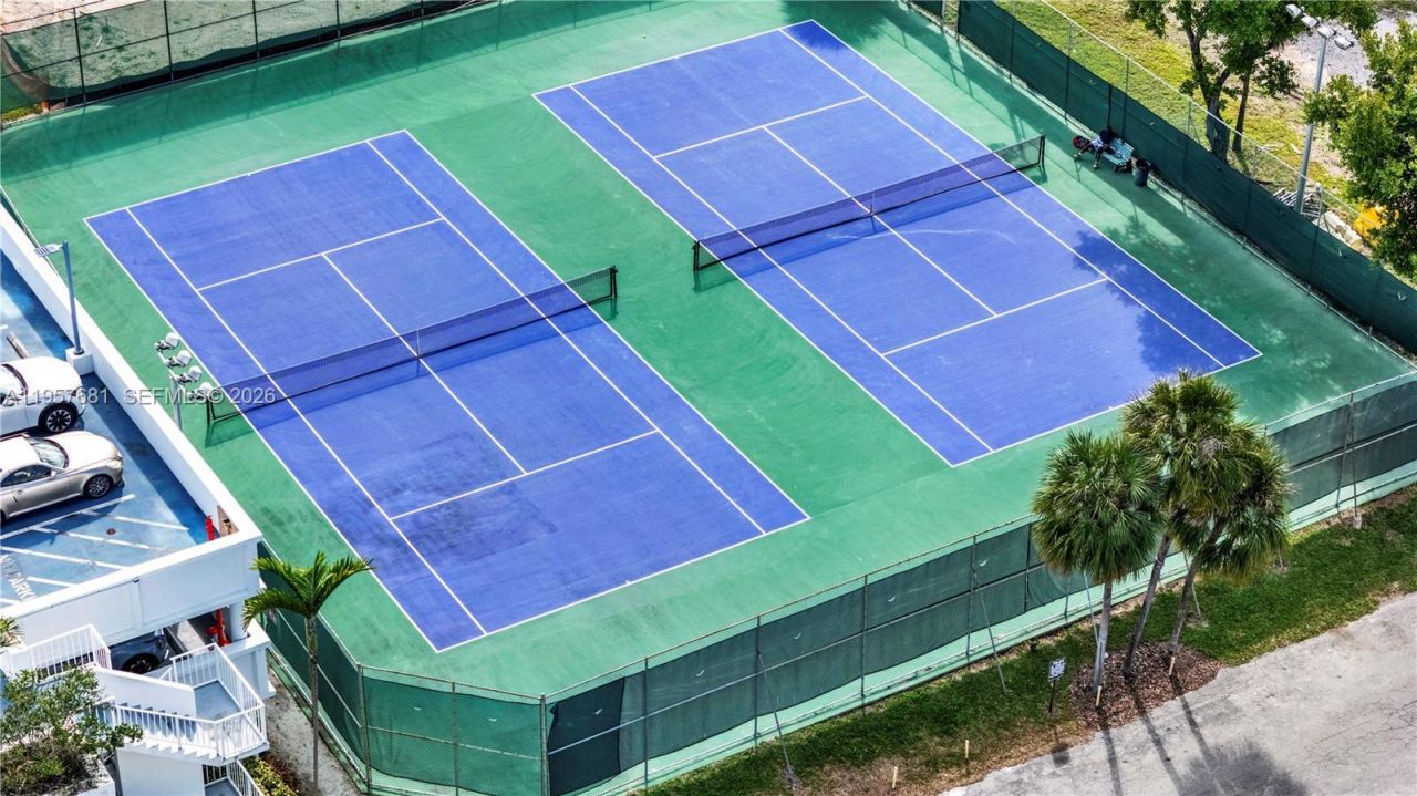 100 S Bayview Dr, Unit 1222, Sunny Isles Beach, FL 33160 Photo