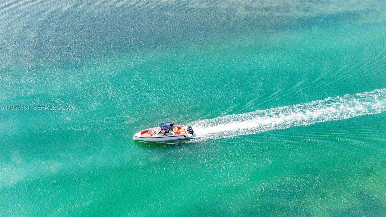 100 S Bayview Dr, Unit 1222, Sunny Isles Beach, FL 33160 Photo