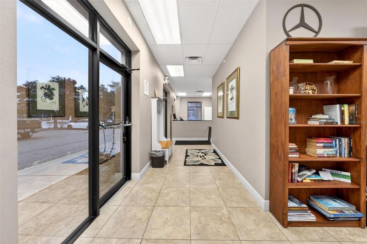 551 S Econ Circle, Oviedo, FL 32765 Photo