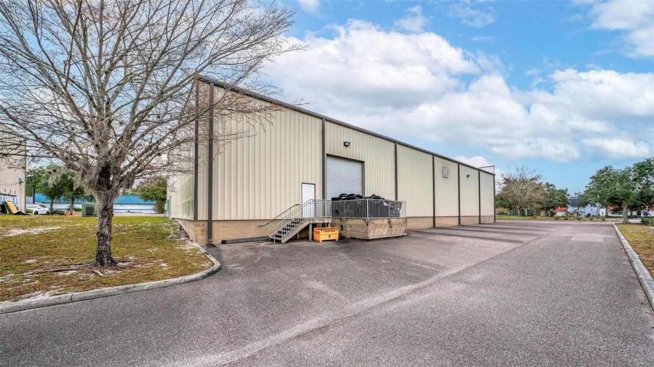 551 S Econ Circle, Oviedo, FL 32765 Photo