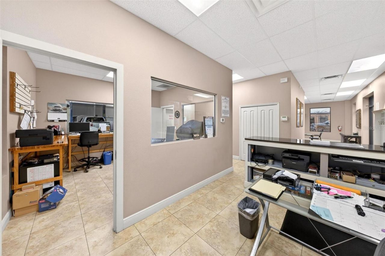 551 S Econ Circle, Oviedo, FL 32765 Photo