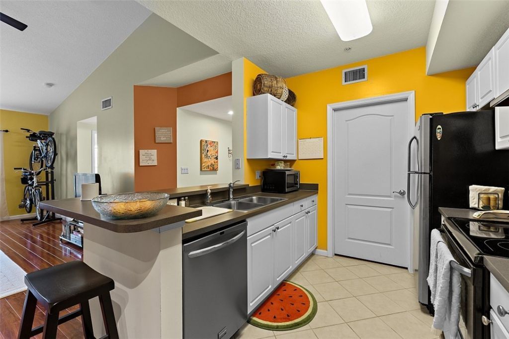 5095 Fairways Circle, Unit I304, Vero Beach, FL 32967 Photo
