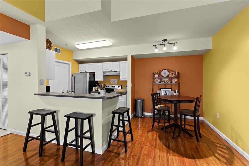 5095 Fairways Circle, Unit I304, Vero Beach, FL 32967 Photo