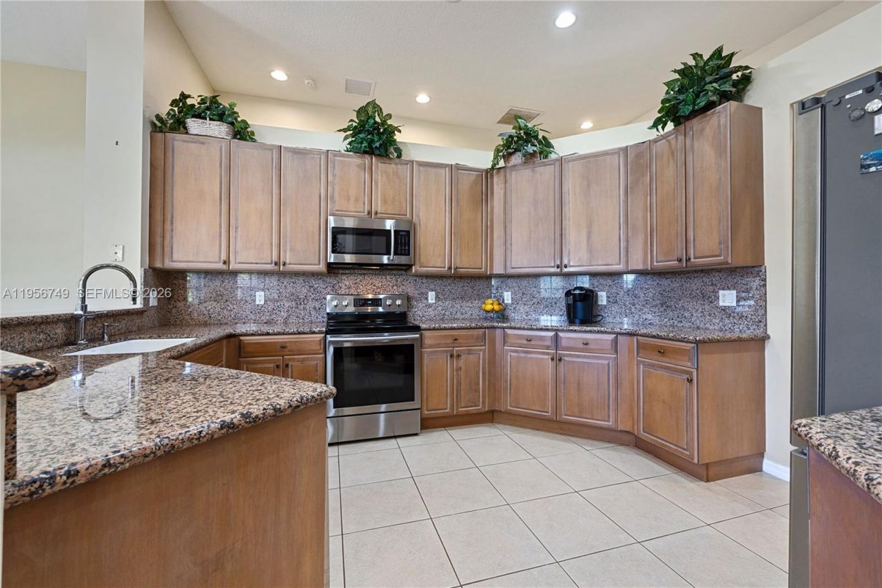 109 SW 128th Ave , Plantation, FL 33325 Photo