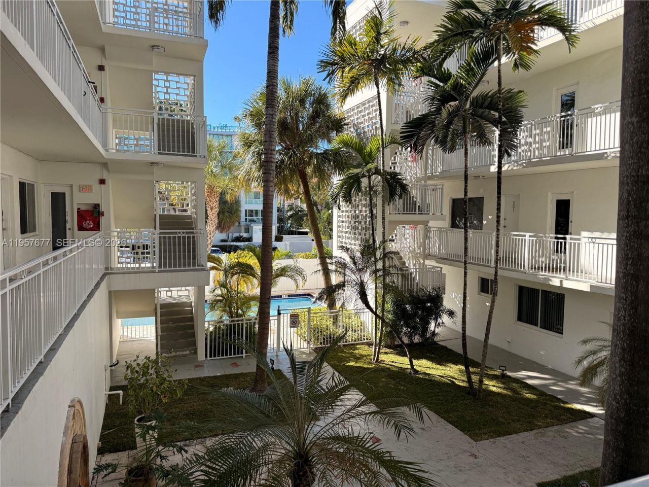 10001 W Bay Harbor Dr, Unit 206, Bay Harbor Islands, FL 33154 Photo