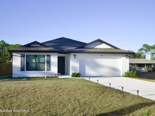 1171 Sanchez Street SE, Palm Bay, FL 32909