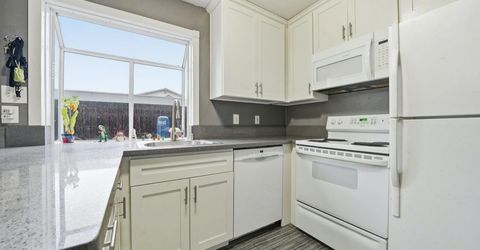 27 Omaha Ct, Sacramento, CA 95823 Photo