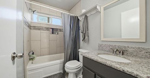 27 Omaha Ct, Sacramento, CA 95823 Photo