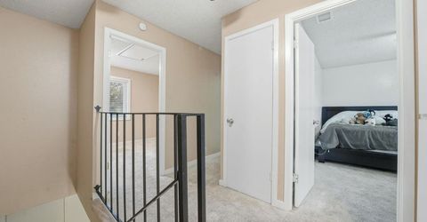 27 Omaha Ct, Sacramento, CA 95823 Photo