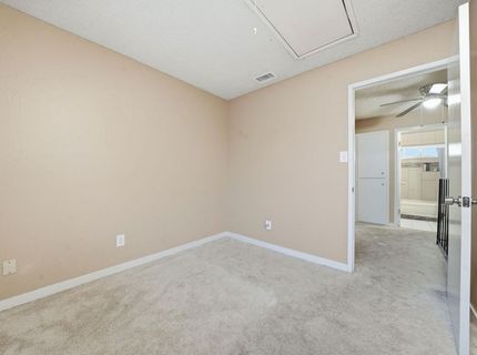 27 Omaha Ct, Sacramento, CA 95823 Photo
