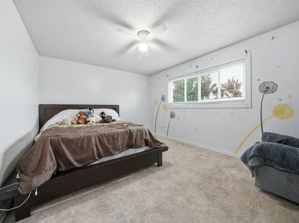 27 Omaha Ct, Sacramento, CA 95823 Photo