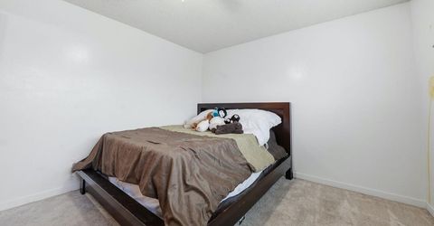 27 Omaha Ct, Sacramento, CA 95823 Photo
