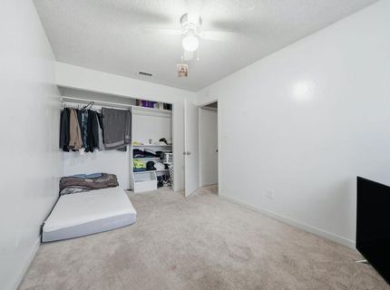 27 Omaha Ct, Sacramento, CA 95823 Photo