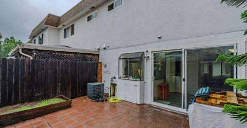 27 Omaha Ct, Sacramento, CA 95823 Photo