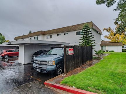 27 Omaha Ct, Sacramento, CA 95823 Photo