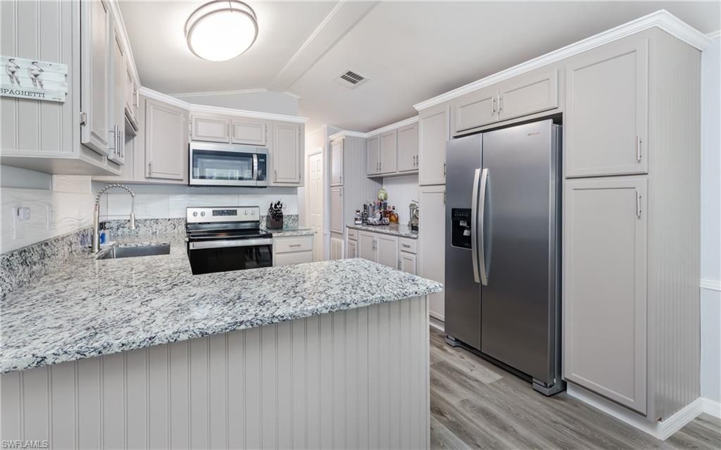 10937 Ground Dove Cir, Estero, FL 33928 Photo