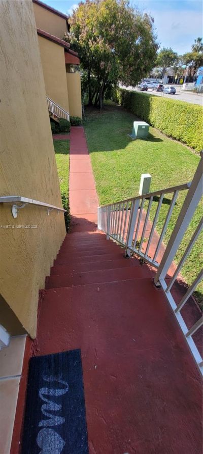 15650 SW 80th St , Unit F-208, Miami, FL 33193 Photo