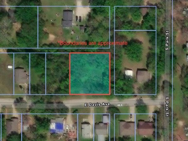 121 E Davis Avenue, Sapulpa, OK 74066