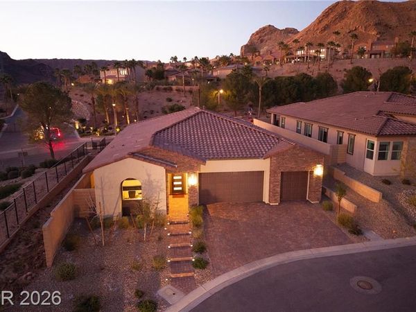 2 Barrio Alto Court, Henderson, NV 89011