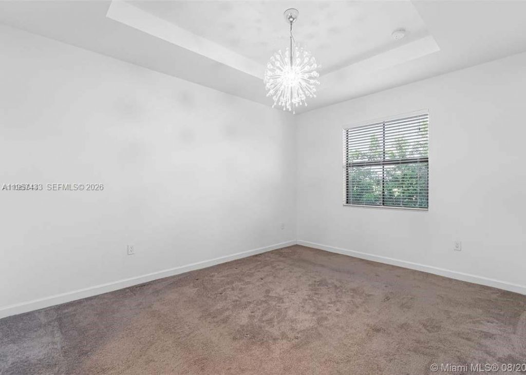 10301 W 32nd Ln, Hialeah, FL 33018 Photo