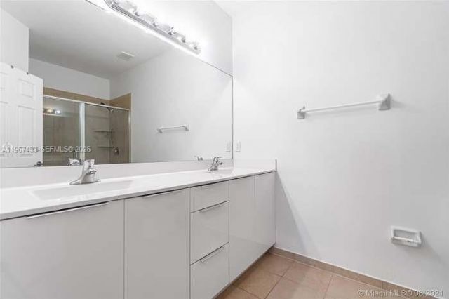 10301 W 32nd Ln, Hialeah, FL 33018 Photo