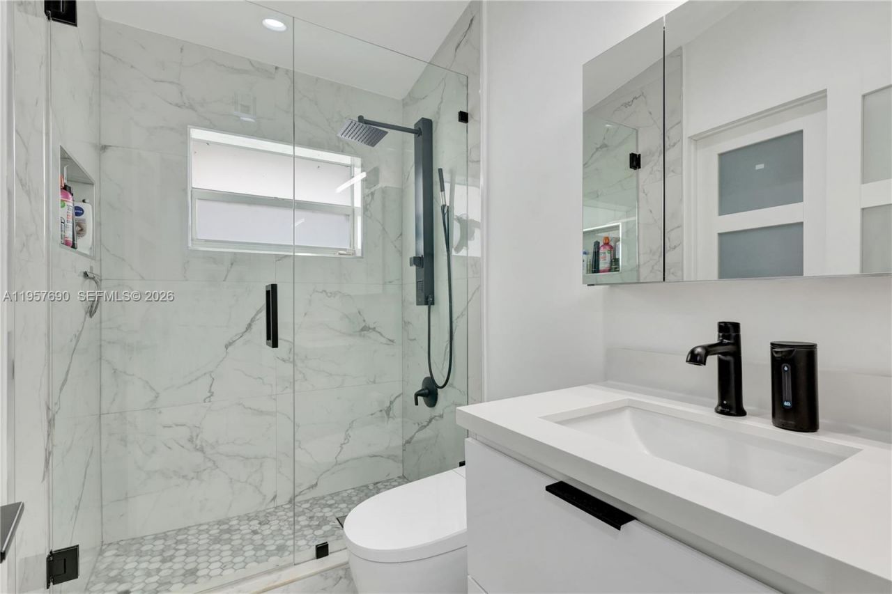 1021 SW 22nd Ave, Fort Lauderdale, FL 33312 Photo