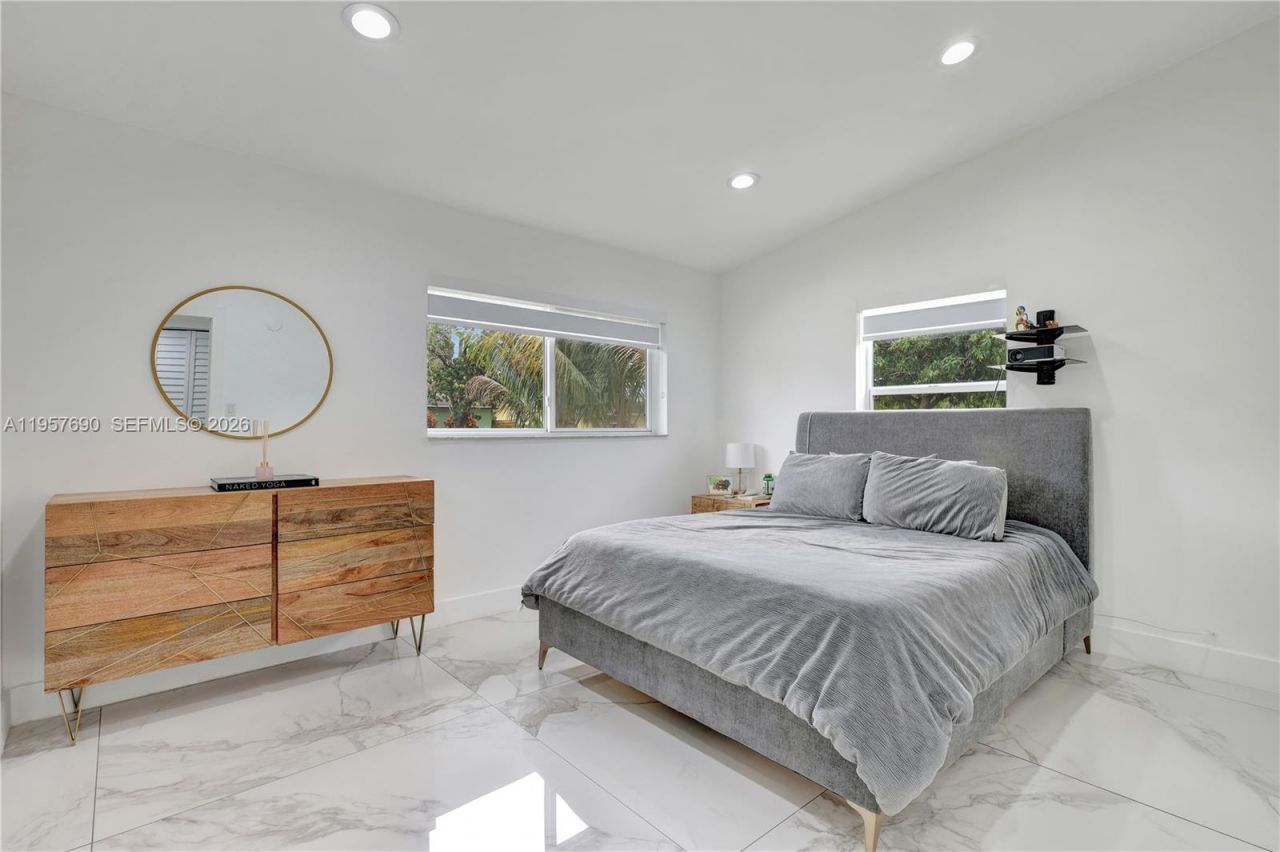 1021 SW 22nd Ave, Fort Lauderdale, FL 33312 Photo