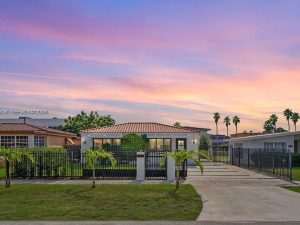 6418 SW 39th Ter, Miami, FL 33155