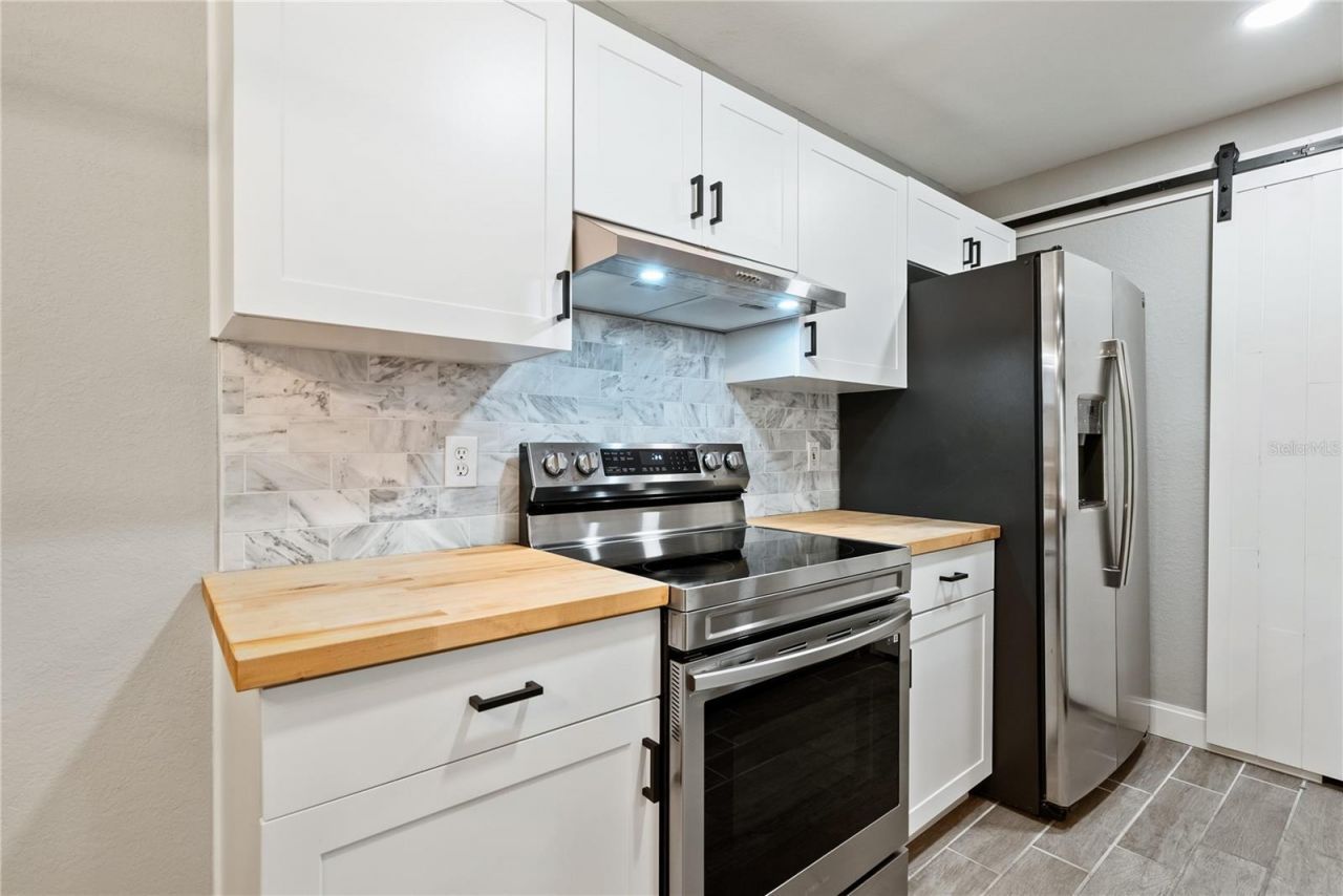 7424 Vista Way, Unit 104, Bradenton, FL 34202 Photo