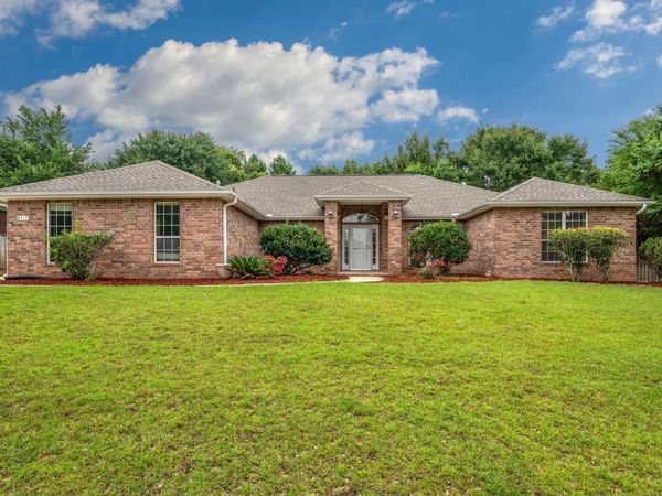 6215 Shire Lane, Crestview, FL 32536