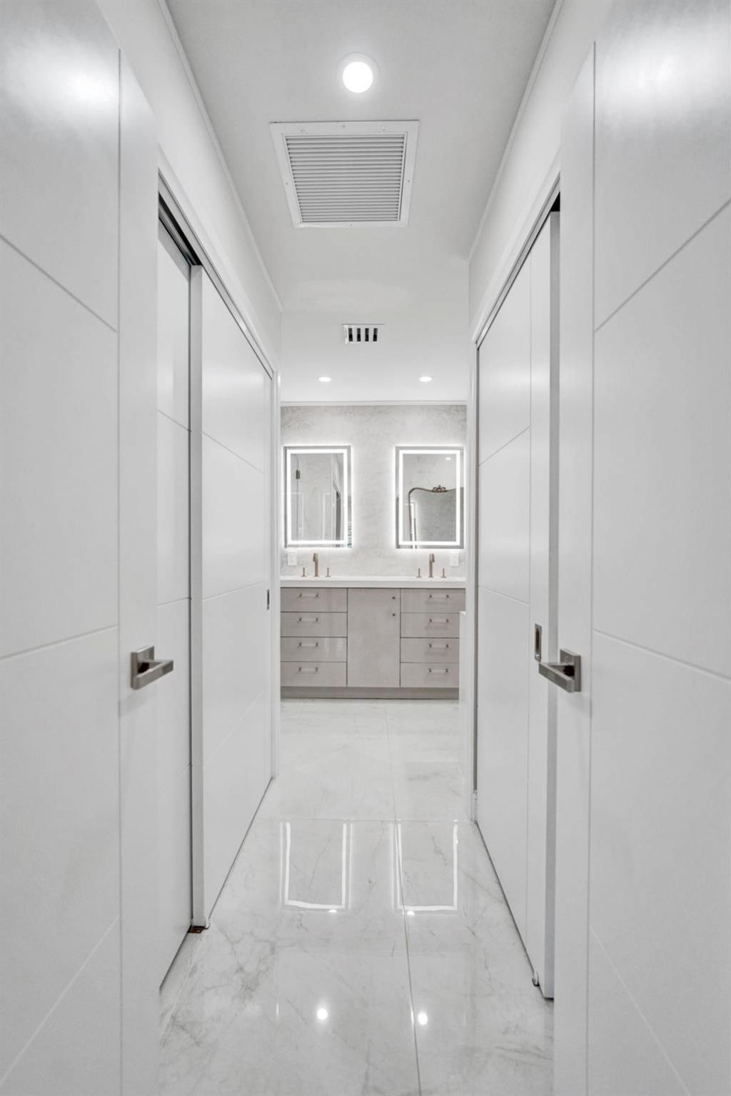 2510 NE 47th Street, Fort Lauderdale, FL 33308 Photo