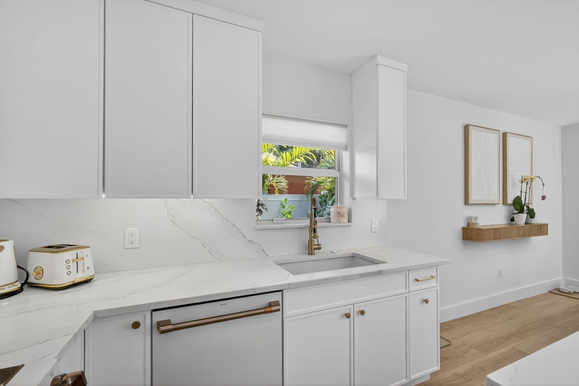 520 36th Street, West Palm Beach, FL 33407 Photo