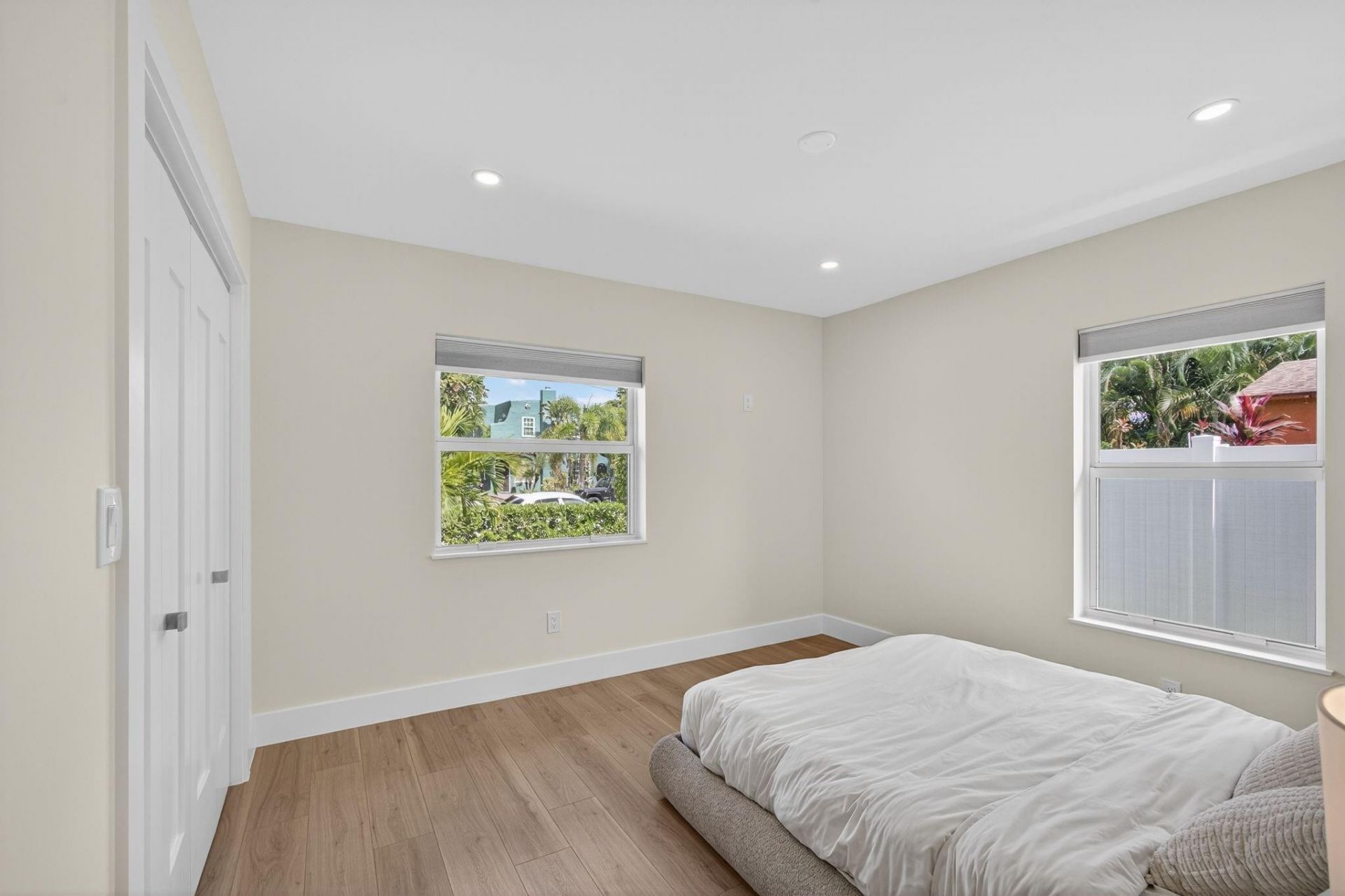 520 36th Street, West Palm Beach, FL 33407 Photo