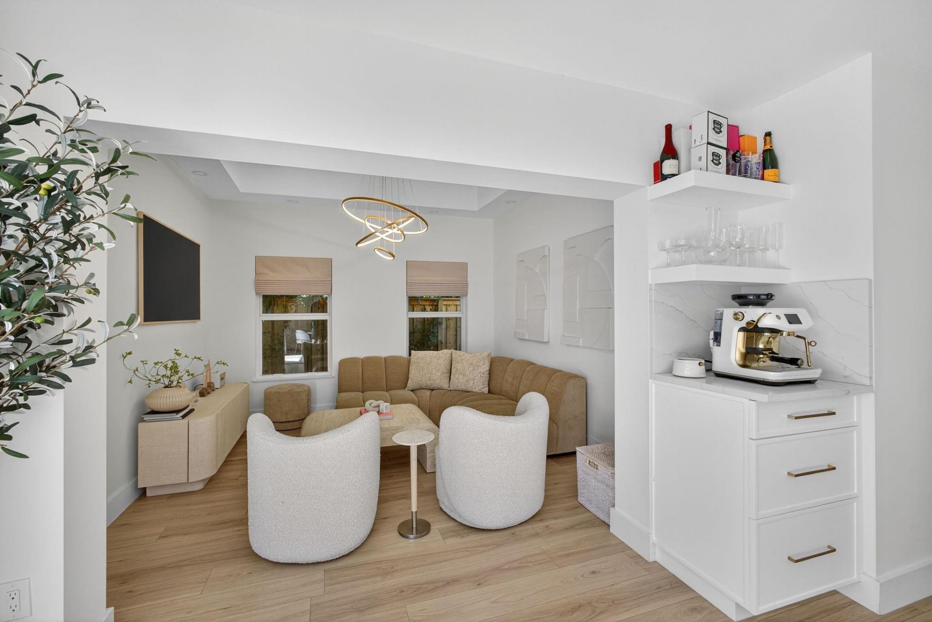 520 36th Street, West Palm Beach, FL 33407 Photo