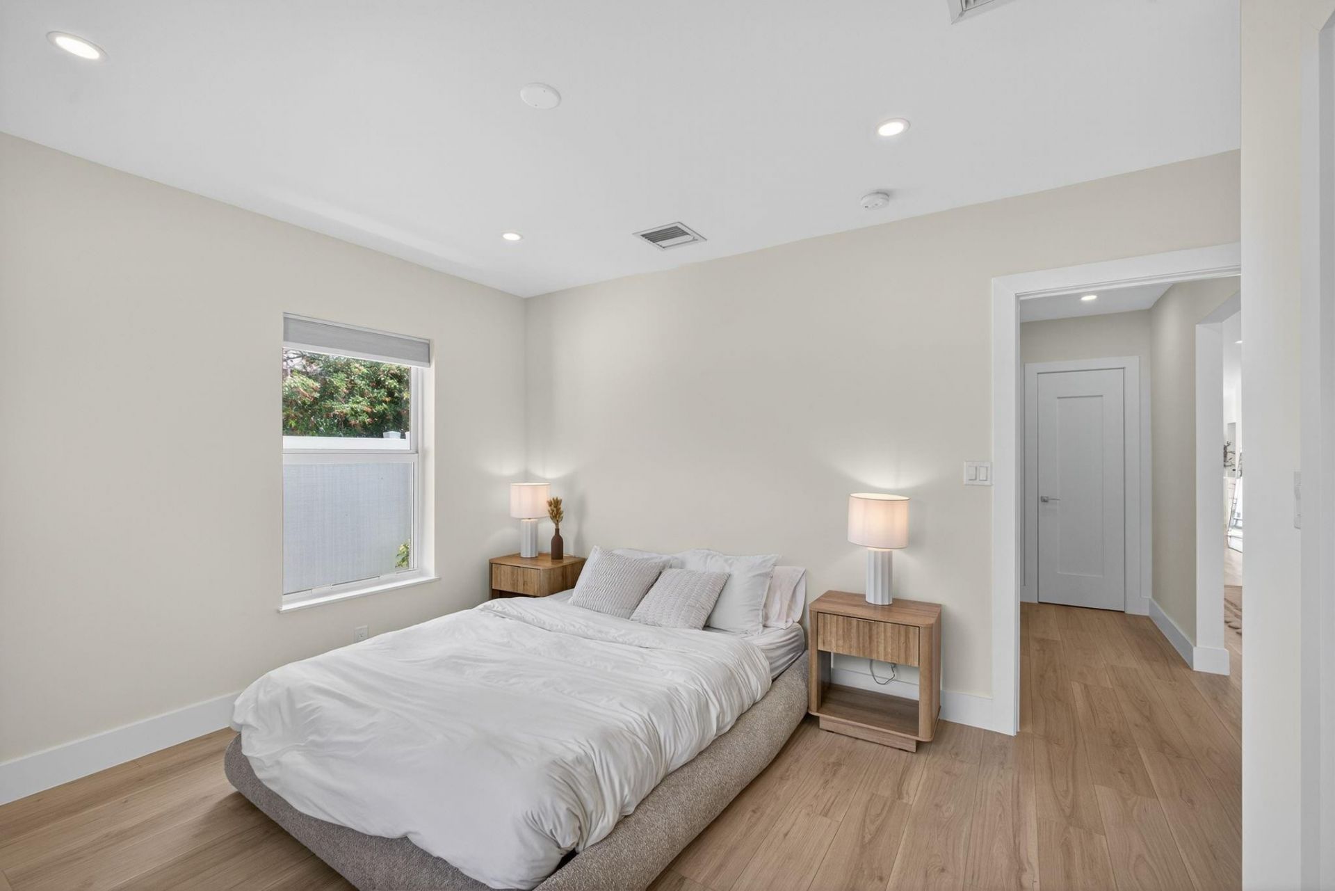 520 36th Street, West Palm Beach, FL 33407 Photo