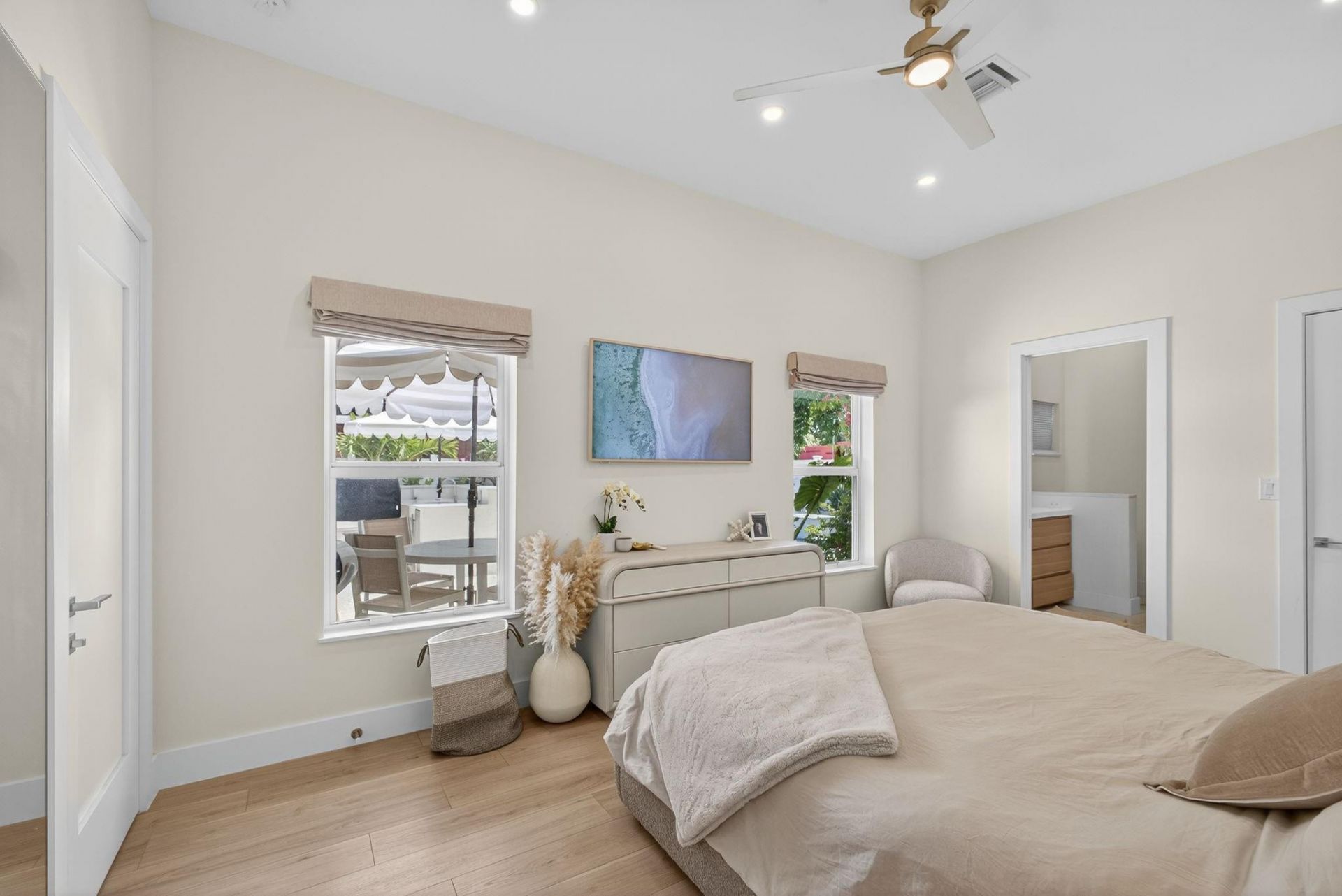 520 36th Street, West Palm Beach, FL 33407 Photo